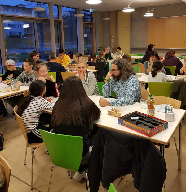 Spieleabend alle 3